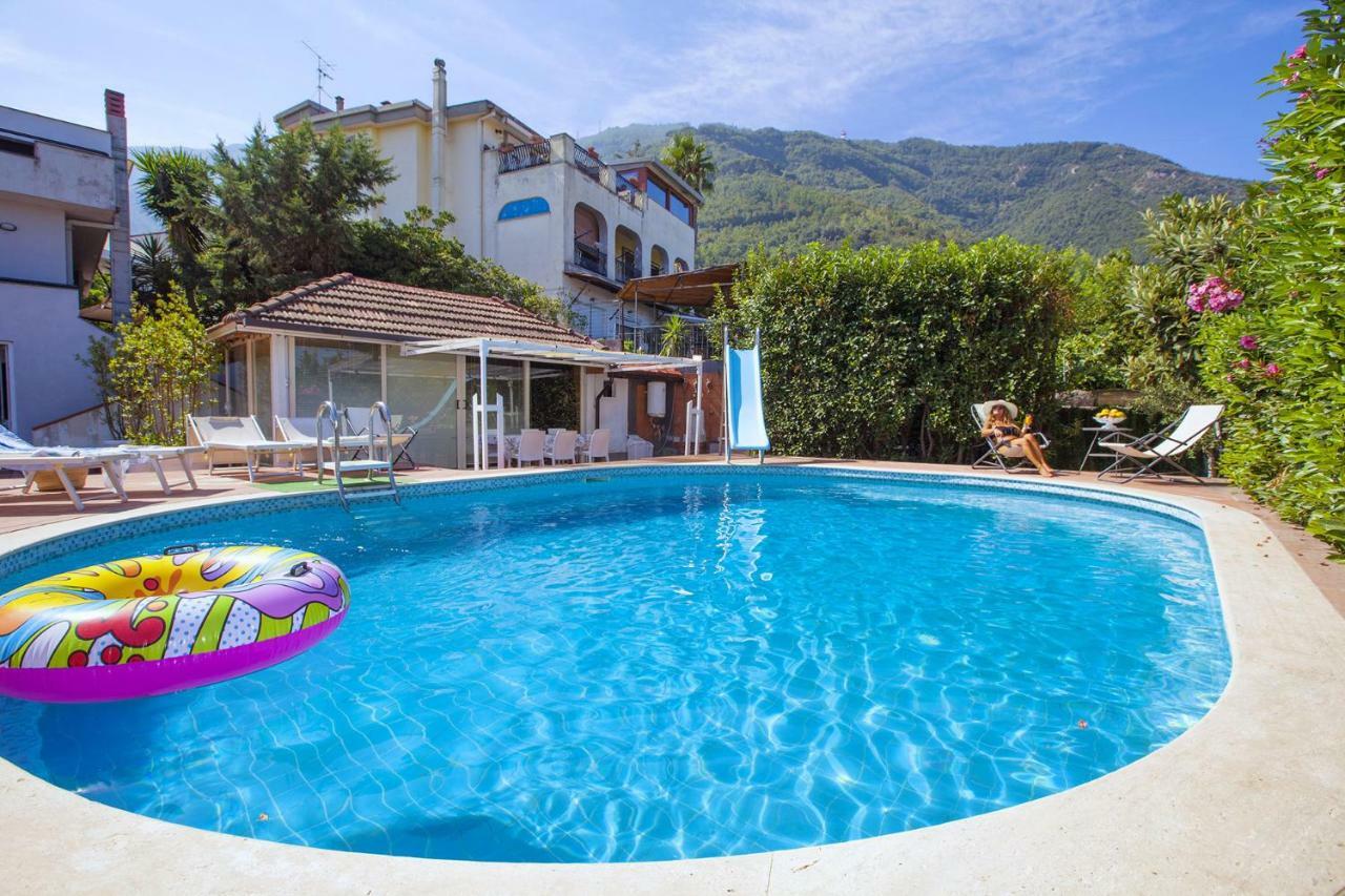 Amore Rentals - Villa Panorama Castellammare di Stabia Bagian luar foto
