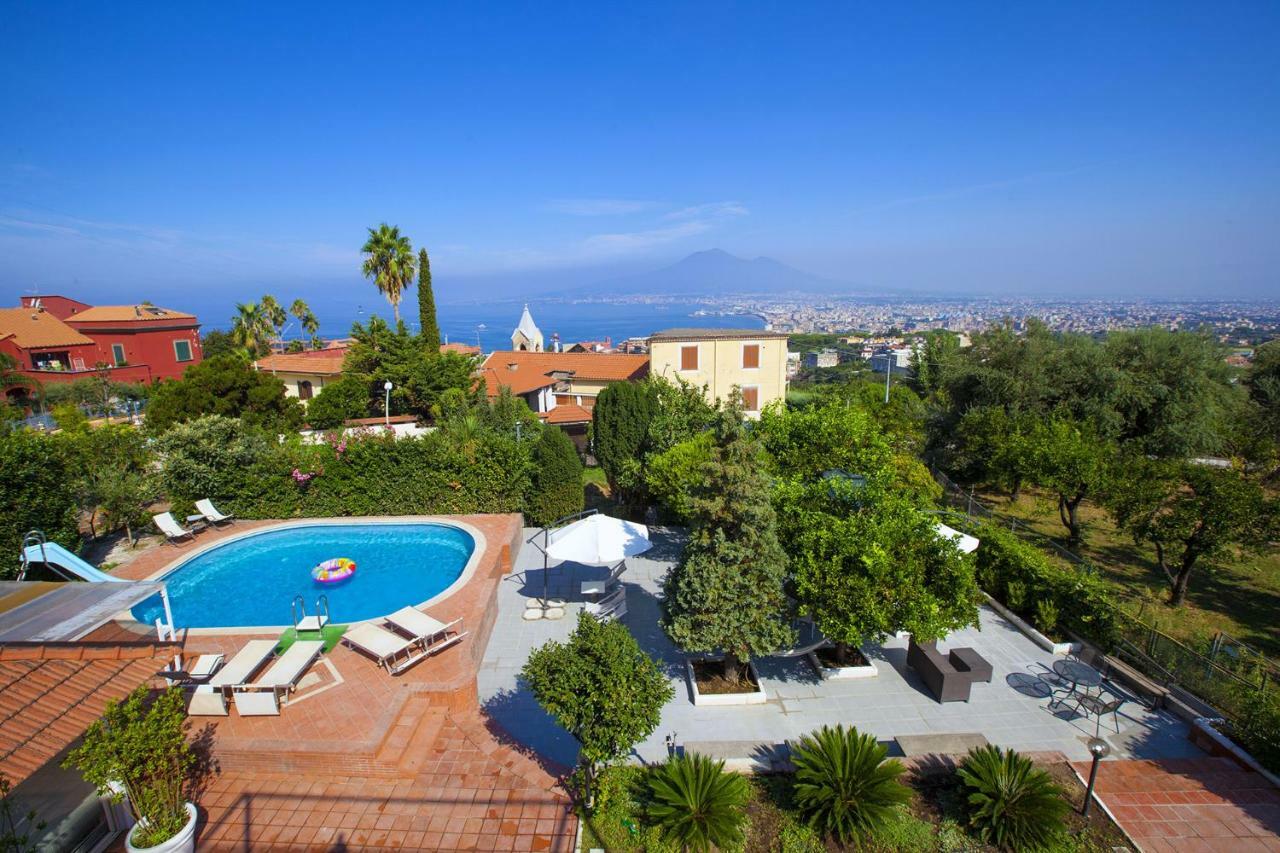 Amore Rentals - Villa Panorama Castellammare di Stabia Bagian luar foto