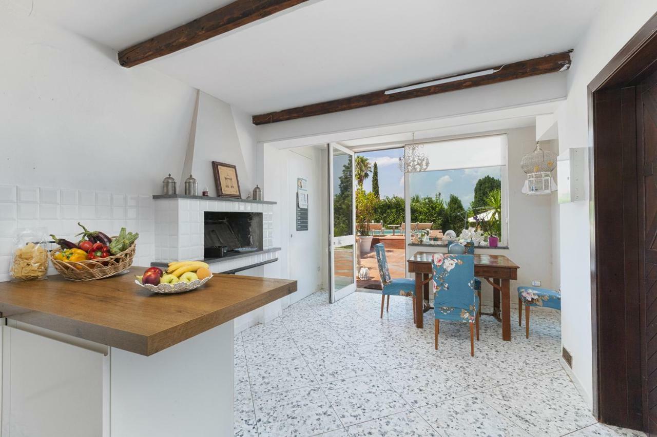 Amore Rentals - Villa Panorama Castellammare di Stabia Bagian luar foto