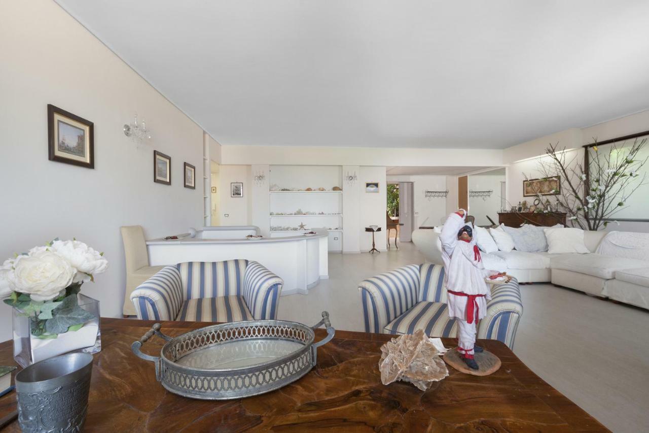 Amore Rentals - Villa Panorama Castellammare di Stabia Bagian luar foto